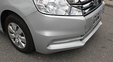 傷に向かって左から撮影