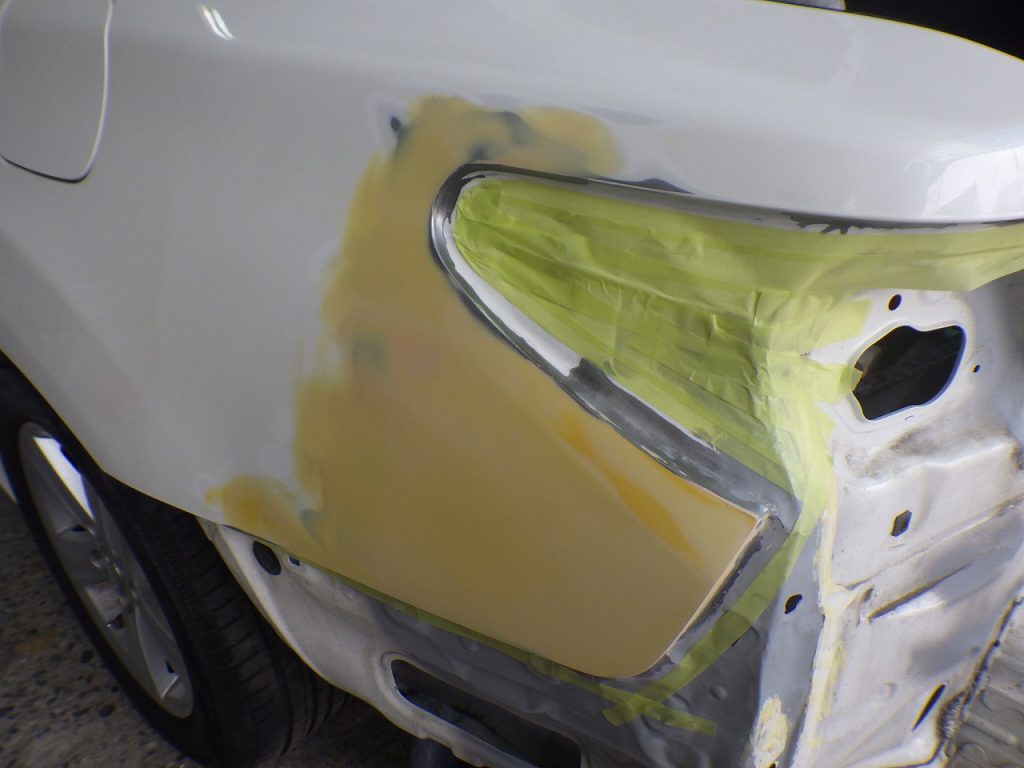 『これ板金ですか？？？』マークＸ　リヤバンパー交換、左リヤフェンダー板金塗装、左テールライト交換の写真